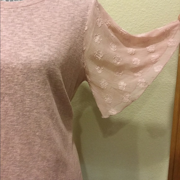 Marc NY Andrew Marc Blush Top Flutter Sleeves - Picture 2 of 4